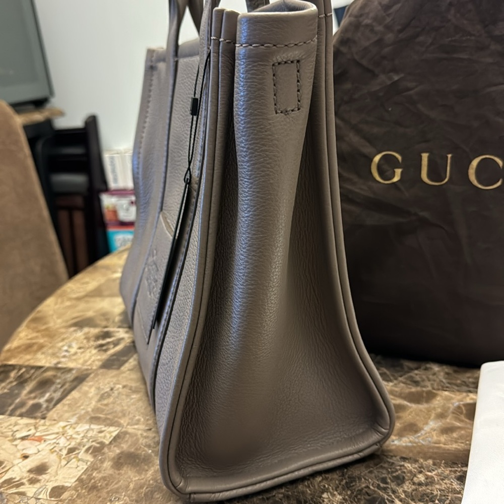 ✨SOLD✨Marc Jacobs Tote Bag - Picture 3 of 11
